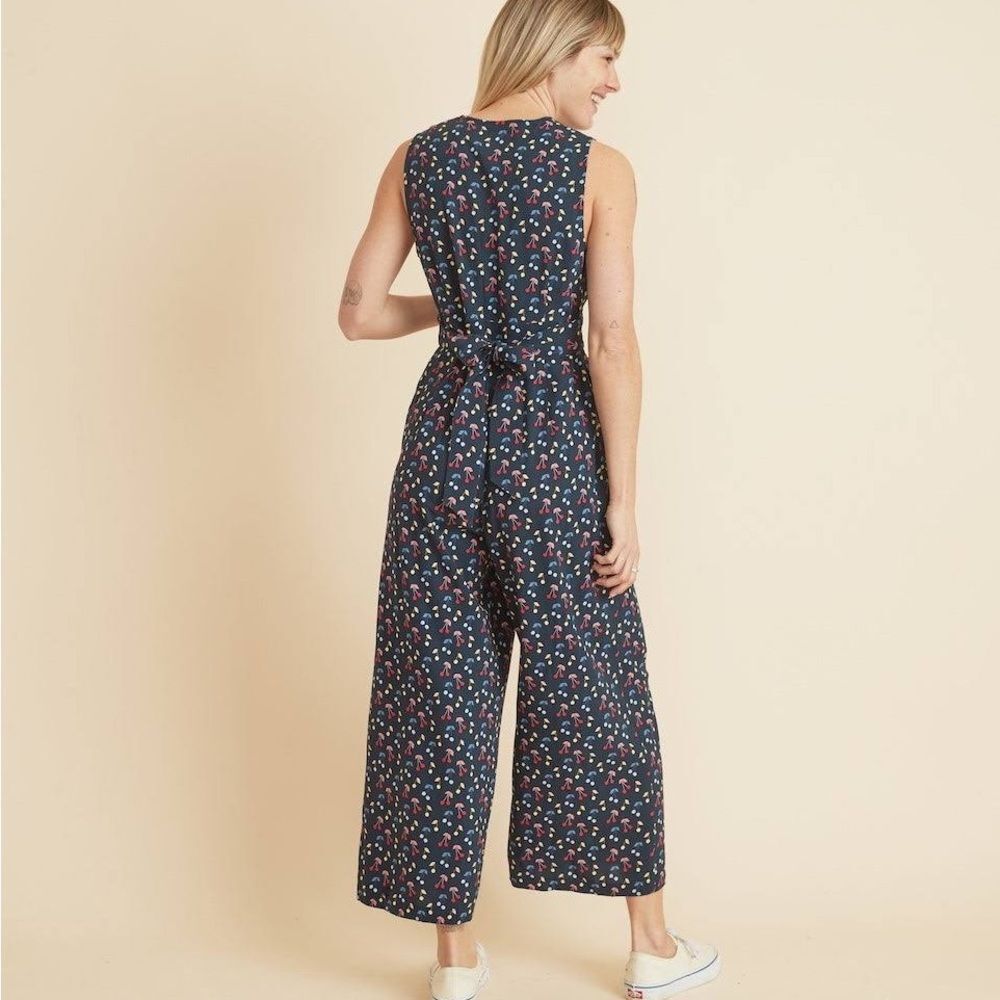 Marine Layer Holli Navy Cherry Print Wide Leg Cropped Jumpsuit XS - Picture 5 of 13